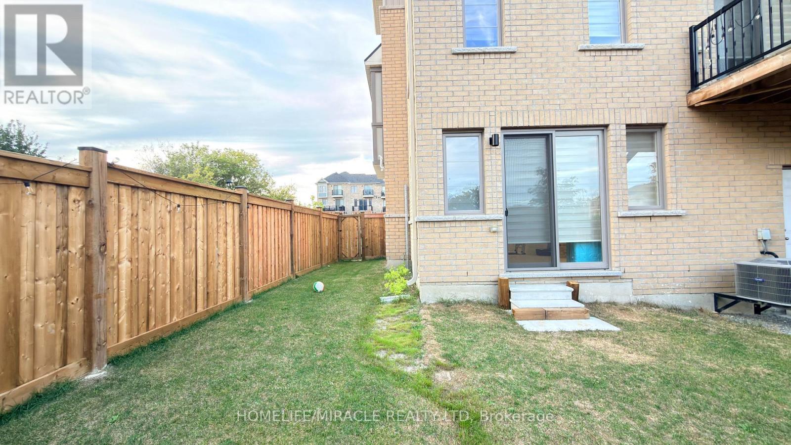 21 Nautical Way, Whitby, Ontario  L1N 0N2 - Photo 29 - E13832782