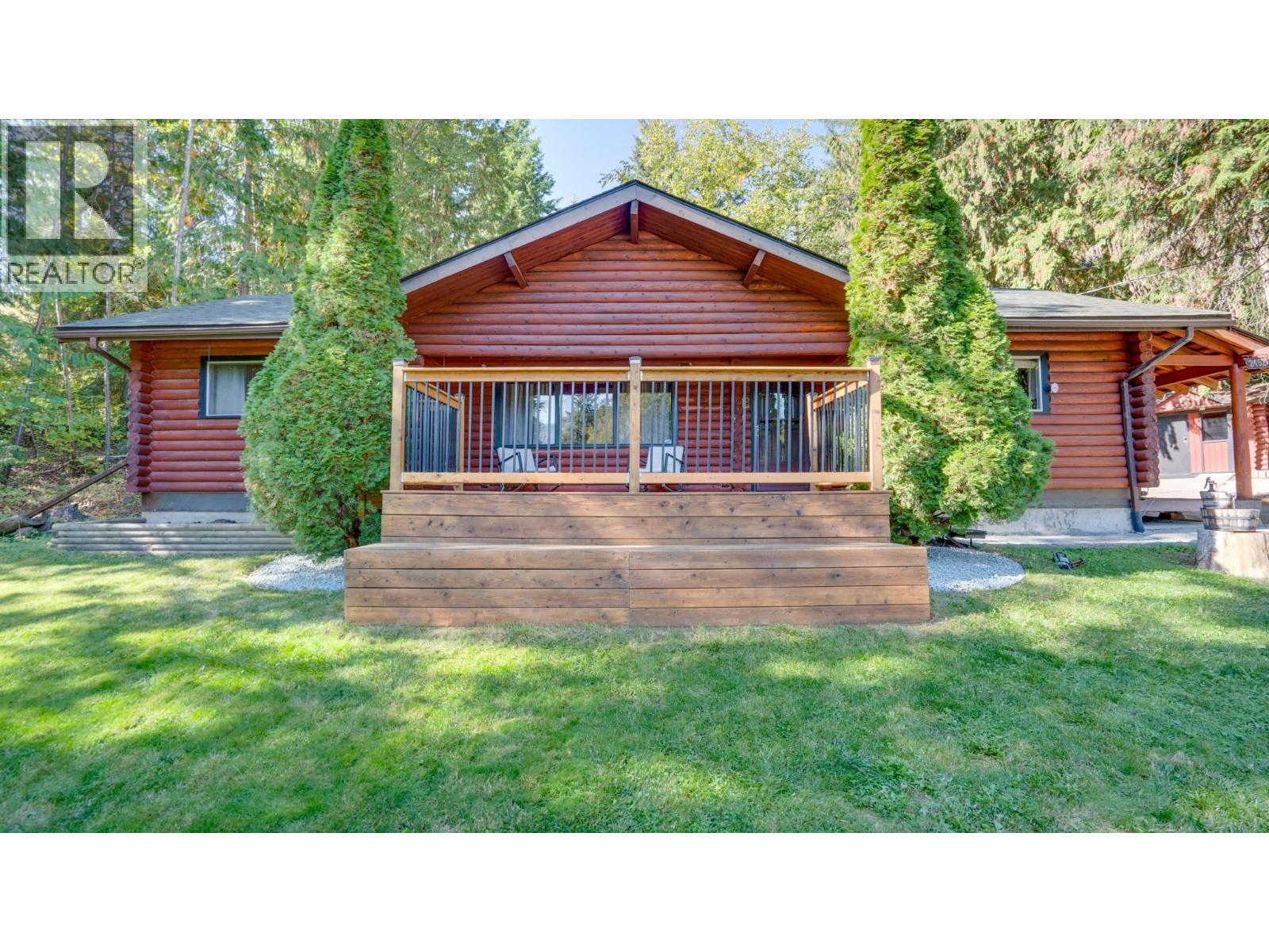2452 Forest Drive, Blind Bay, British Columbia