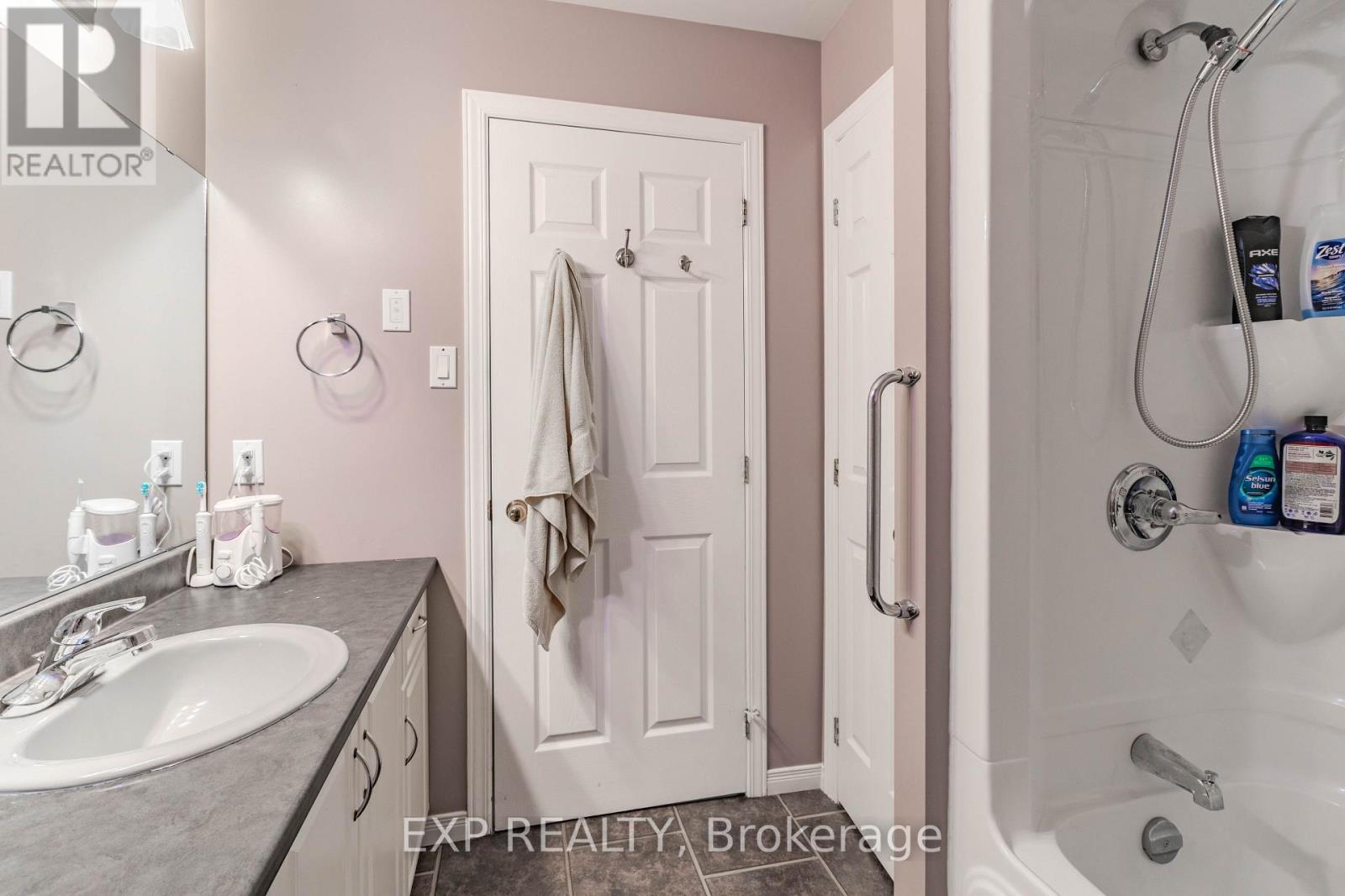 160 Heritage Place, Cornwall, Ontario  K6J 5V6 - Photo 42 - X13833048