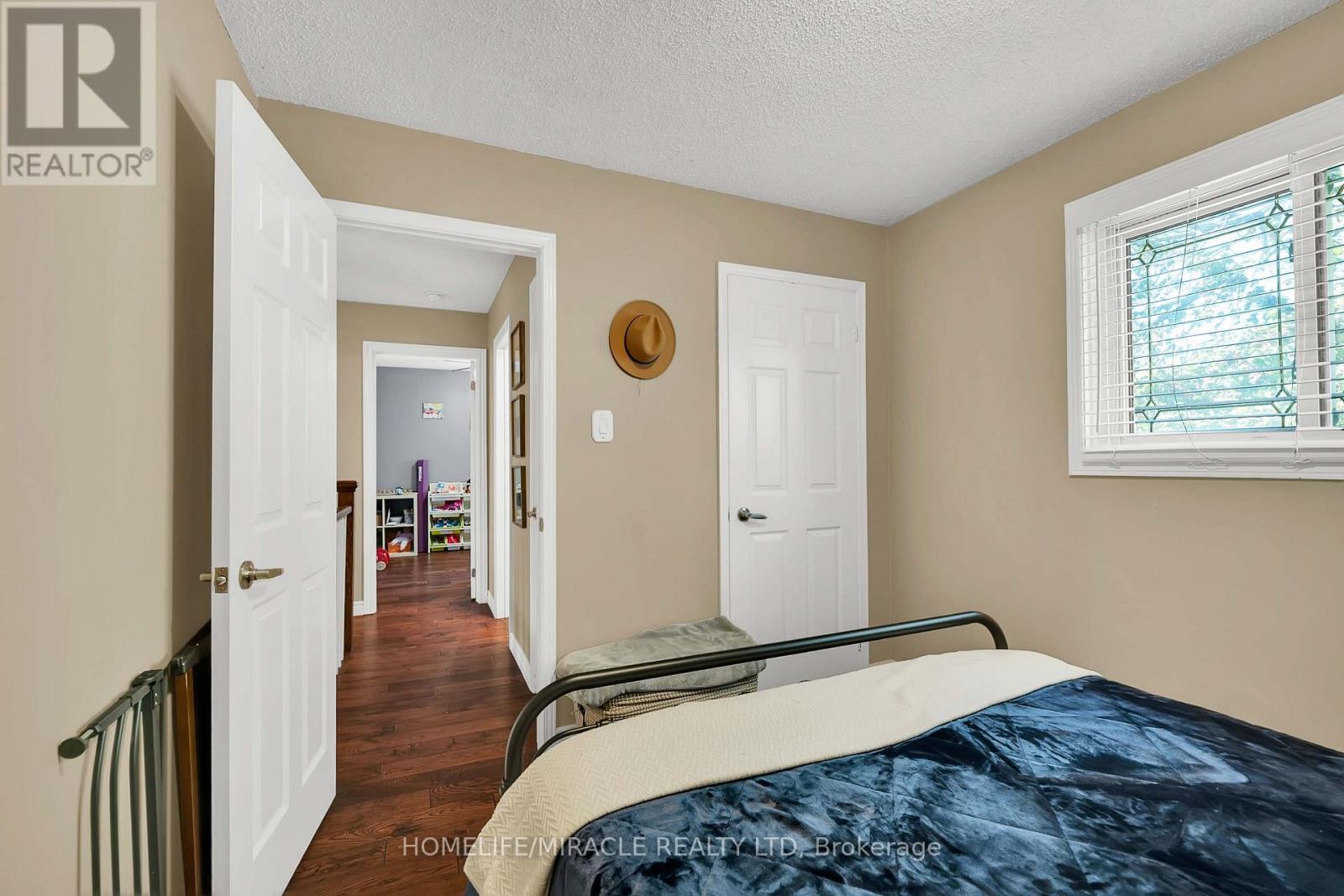 9 Iris Crescent, Brampton, Ontario  L6Z 3H8 - Photo 29 - W13833054