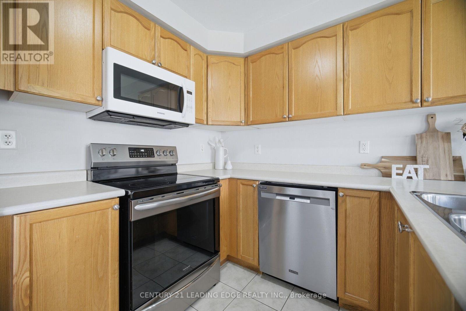 4079 Gunby Crescent, Burlington, Ontario  L7M 0A8 - Photo 19 - W13832916