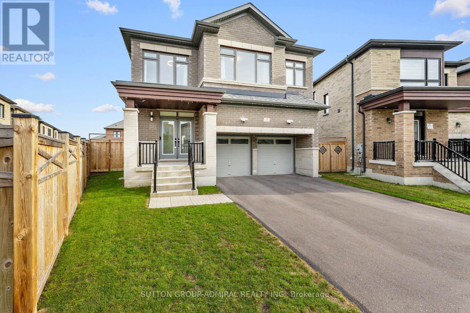 7 Priory Drive, Whitby, Ontario L1P 0K9 - Photo 3 - E13817780