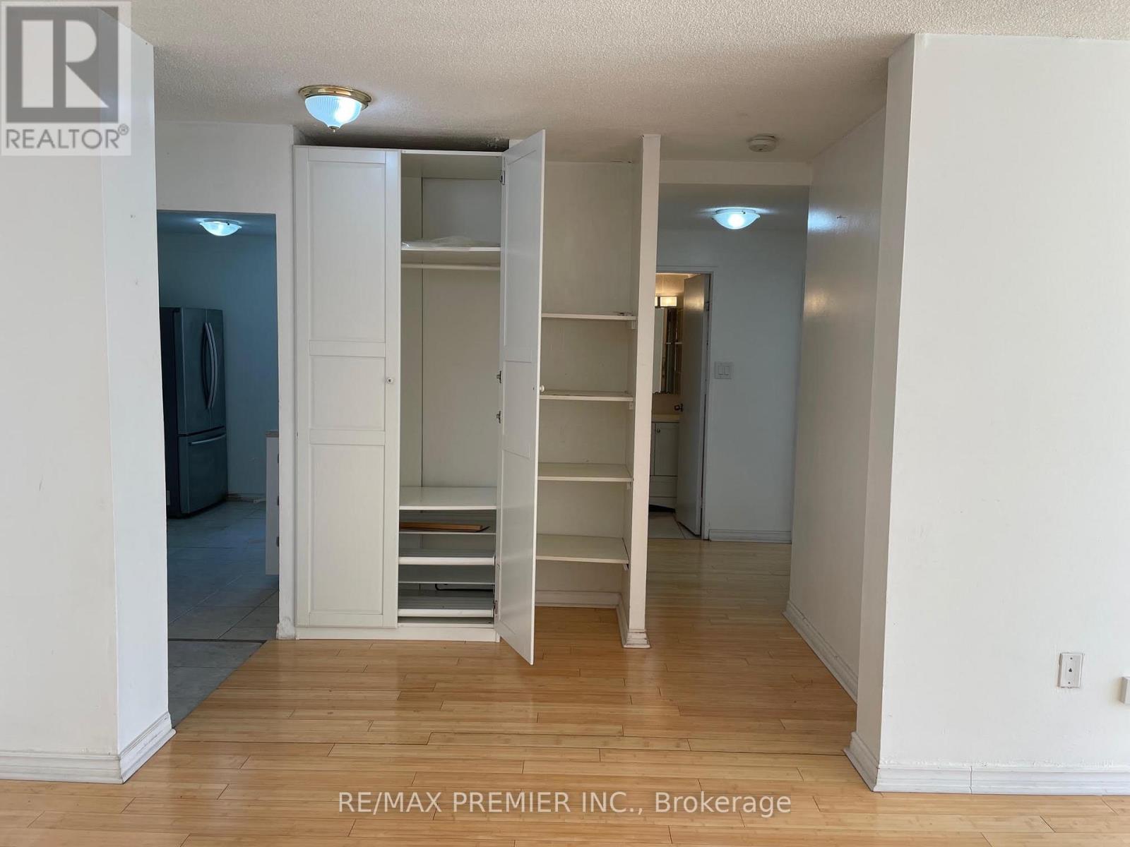 408 - 320 Dixon Road, Toronto, Ontario  M9R 1S8 - Photo 12 - W13788026