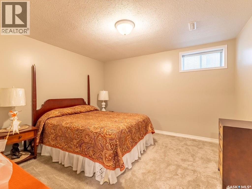 412 4th Street E, Warman, Saskatchewan  S0K 4S0 - Photo 37 - SK049503