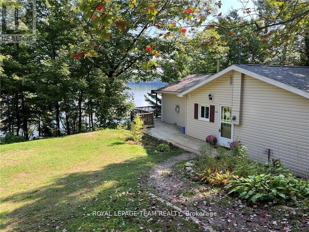 1862 River Road, Hastings Highlands, Ontario K0J 1B0 - Photo 1 - X13833080