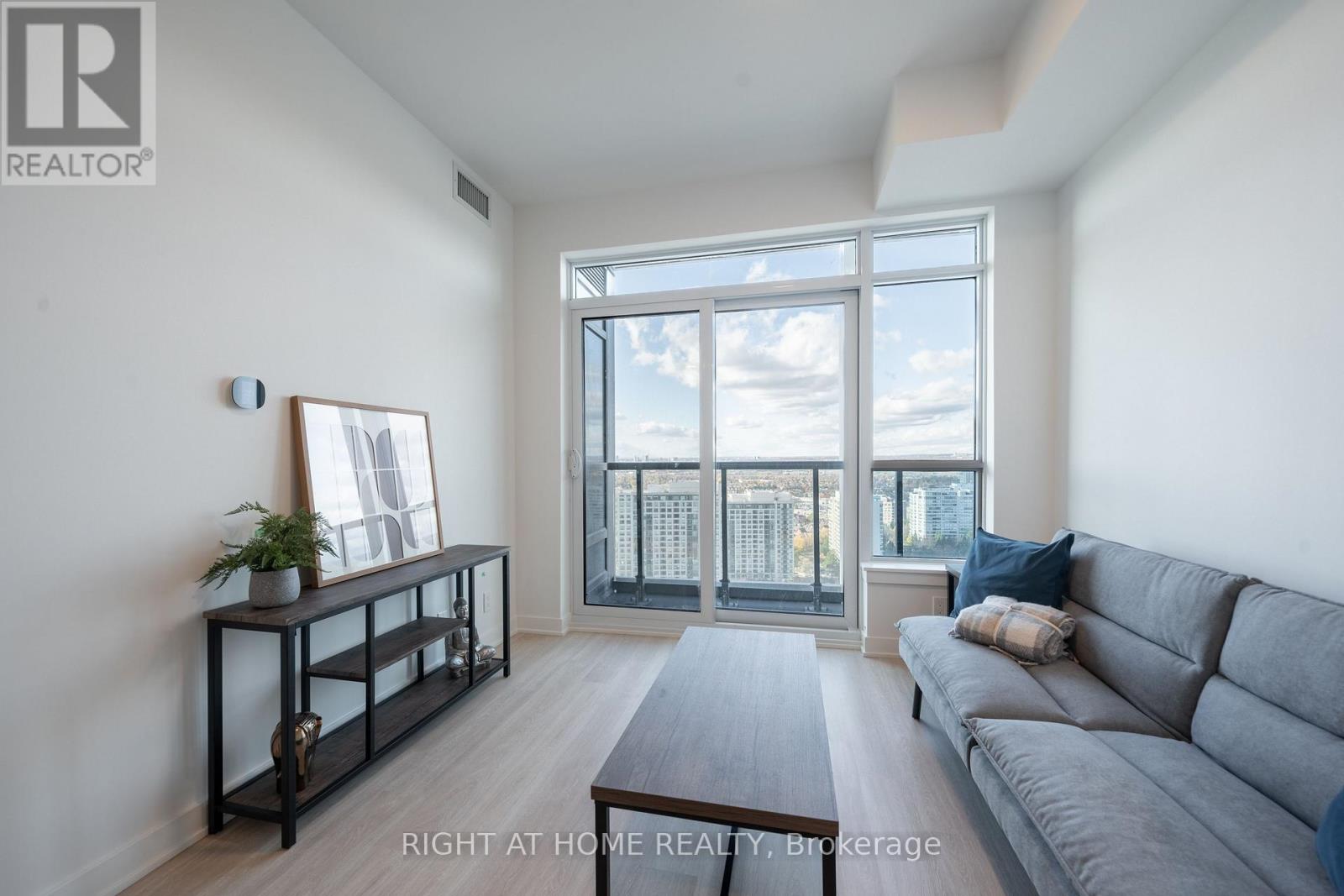 2406 - 50 UPPER MALL WAY, Vaughan, Ontario