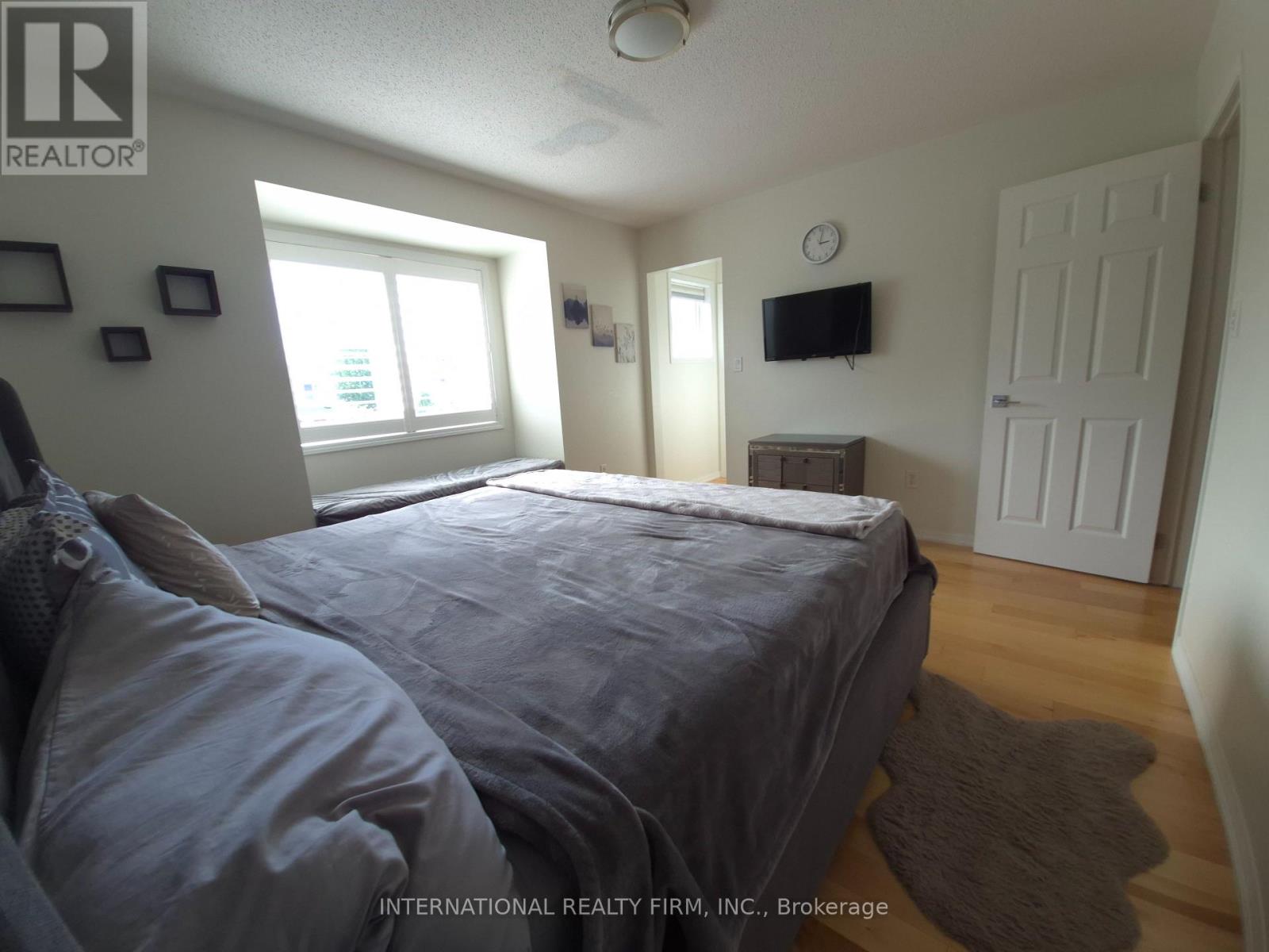 2588 Valleyridge Drive, Oakville, Ontario  L6M 5H5 - Photo 15 - W13833066
