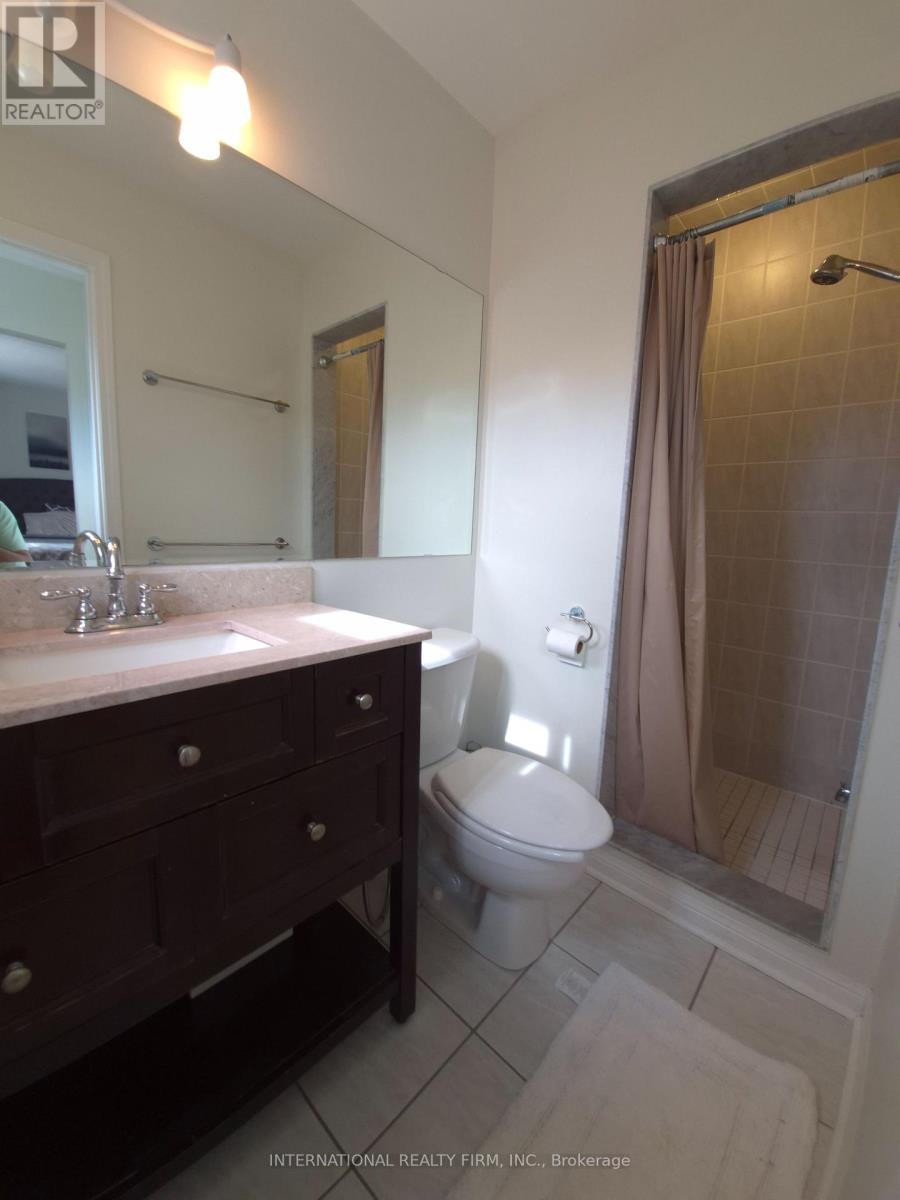 2588 Valleyridge Drive, Oakville, Ontario  L6M 5H5 - Photo 18 - W13833066
