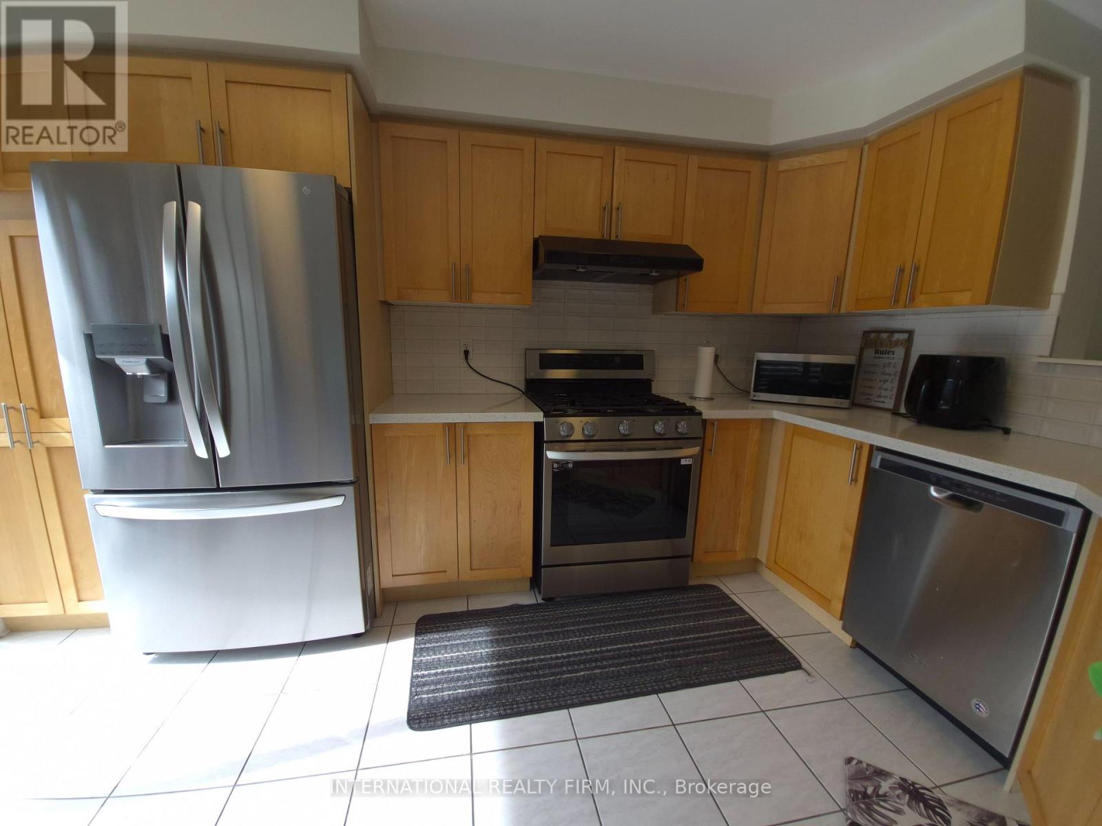 2588 Valleyridge Drive, Oakville, Ontario  L6M 5H5 - Photo 5 - W13833066