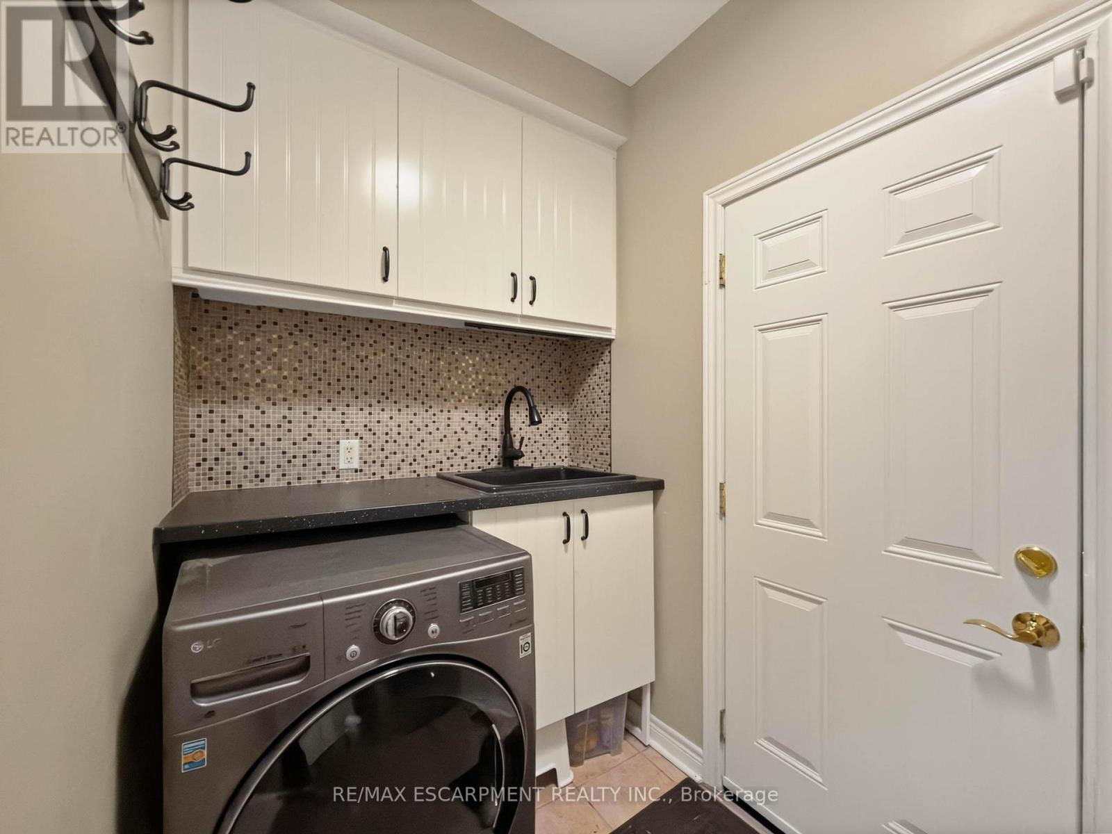 74 Davidson Boulevard, Hamilton, Ontario  L9H 6Y1 - Photo 20 - X13833078