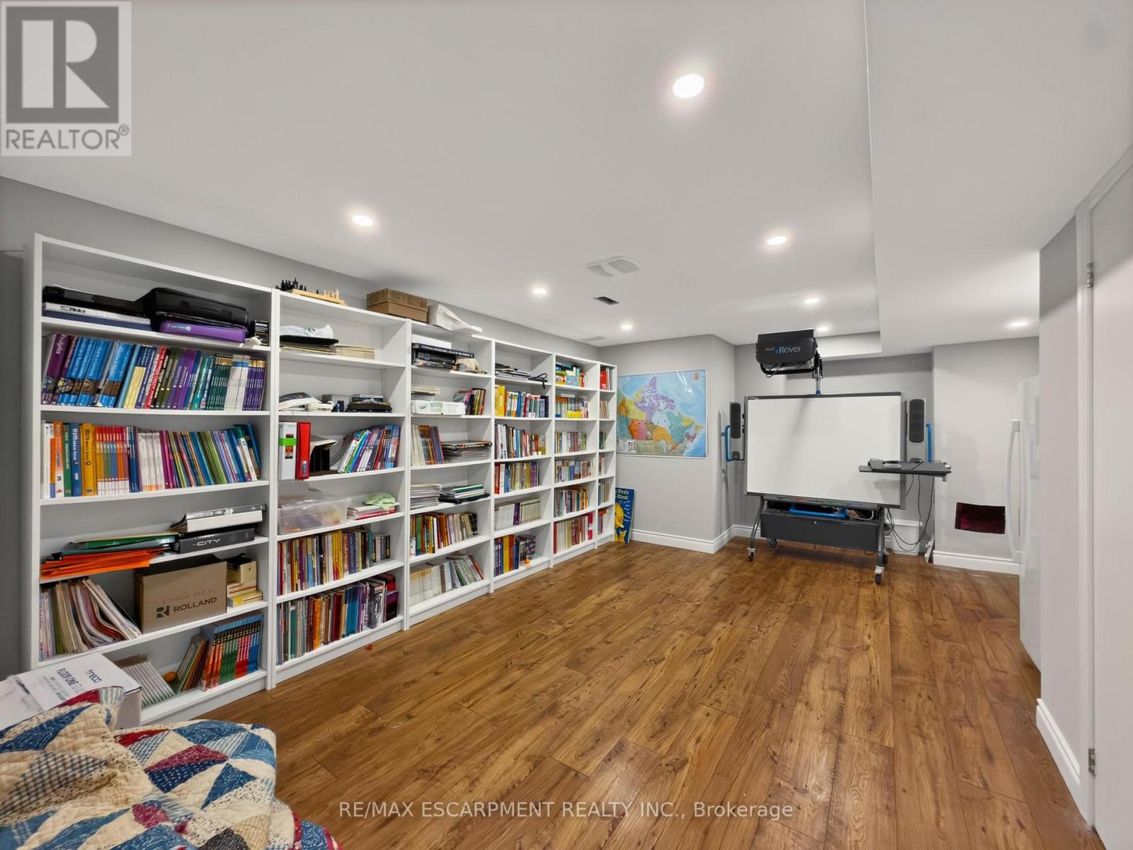 74 Davidson Boulevard, Hamilton, Ontario  L9H 6Y1 - Photo 36 - X13833078