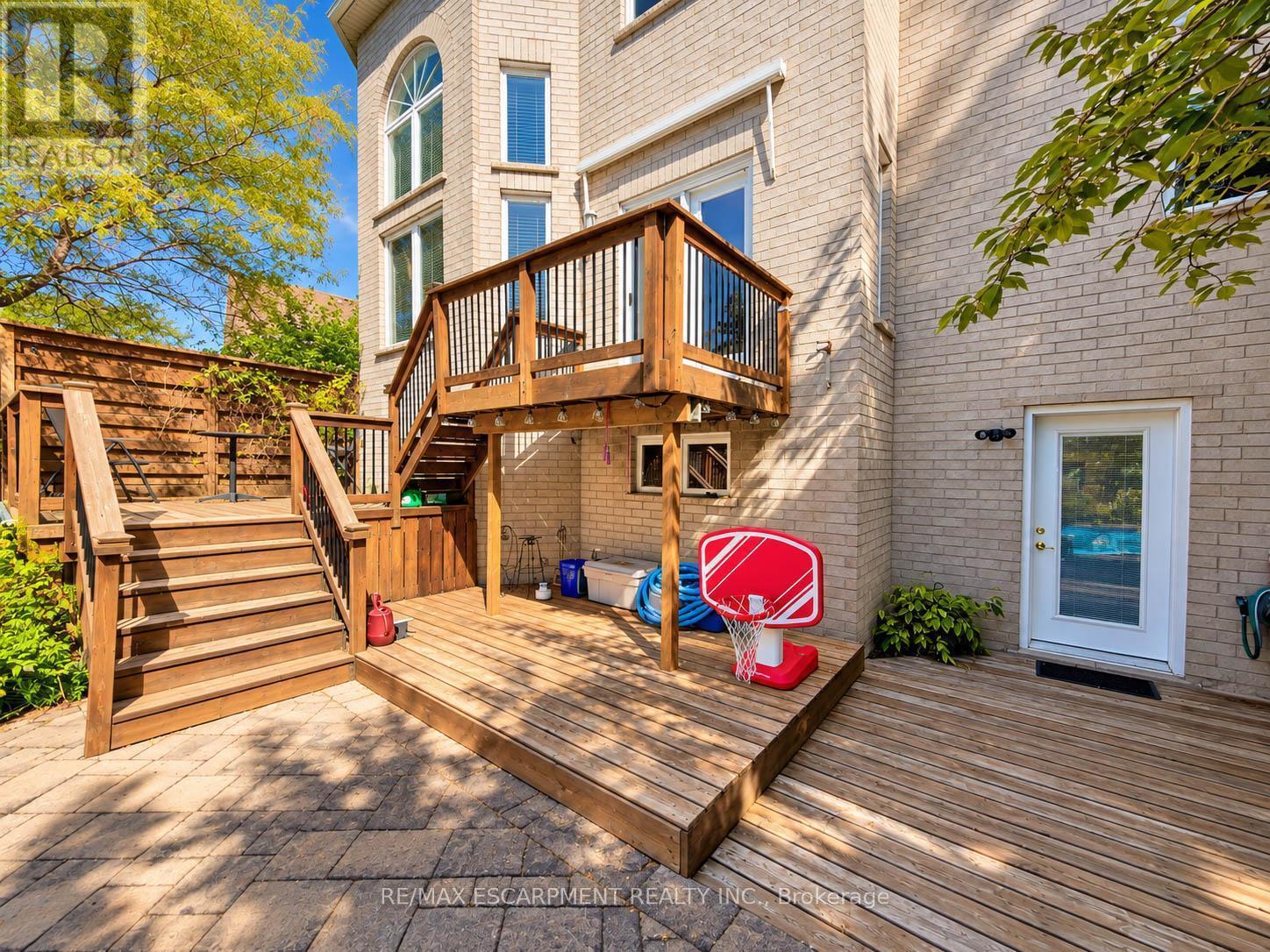 74 Davidson Boulevard, Hamilton, Ontario  L9H 6Y1 - Photo 41 - X13833078