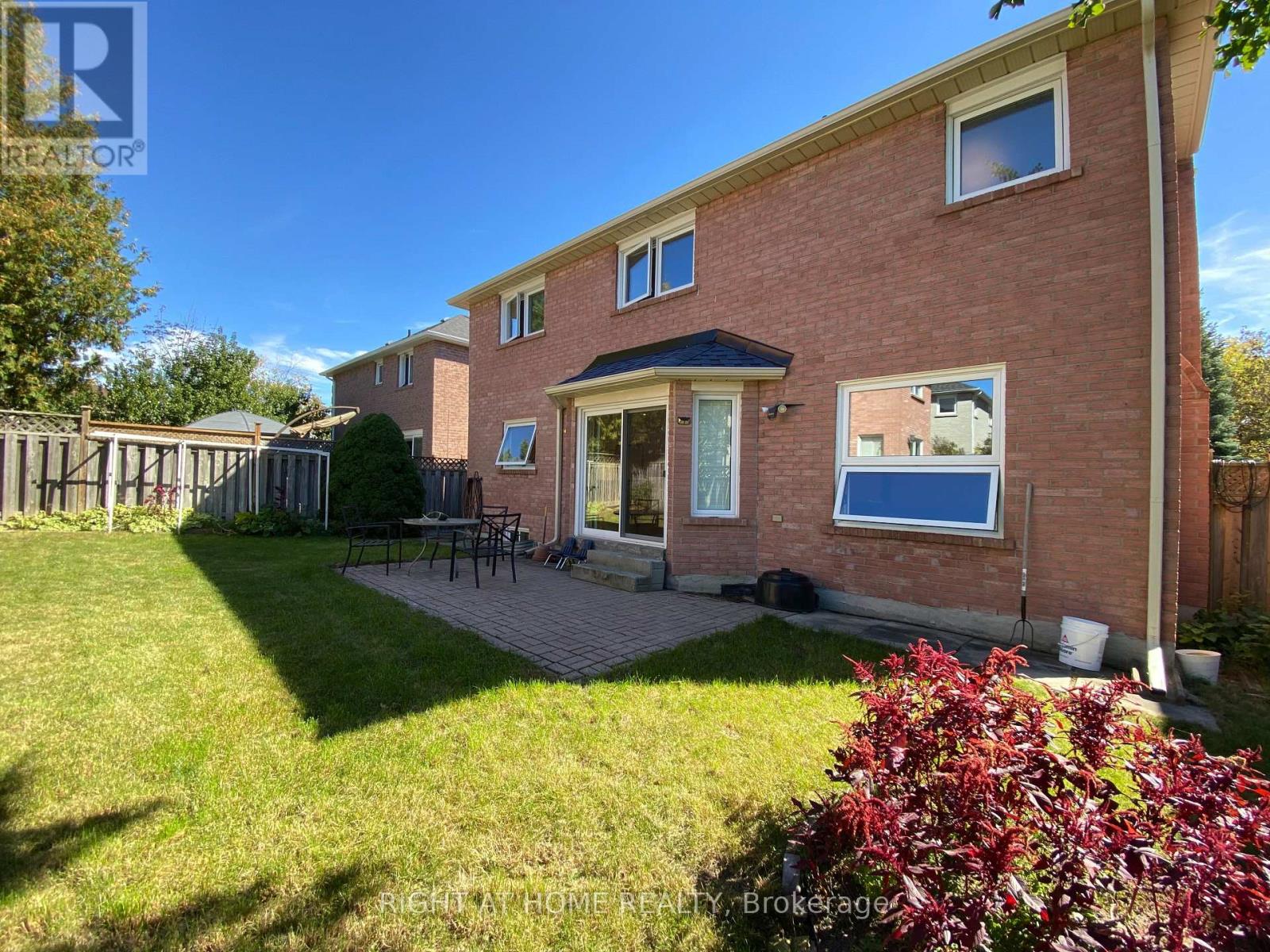 4 Kirkland Court, Richmond Hill, Ontario  L4C 9H3 - Photo 50 - N13758132