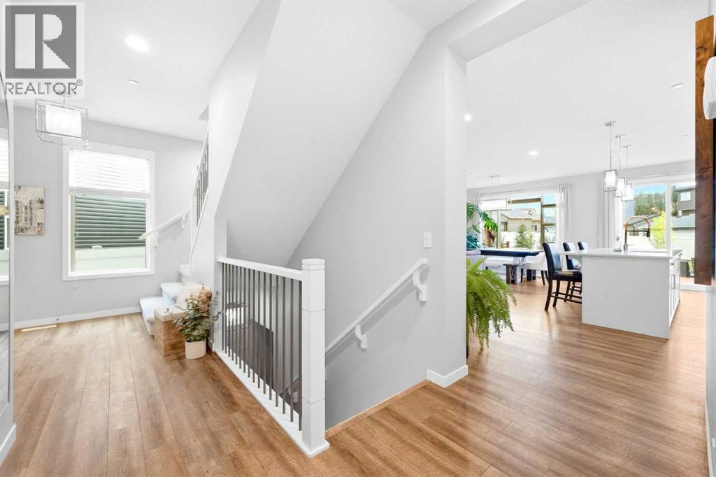 43 Howse Manor Ne, Calgary, Alberta  T3P 0X2 - Photo 3 - A2344360