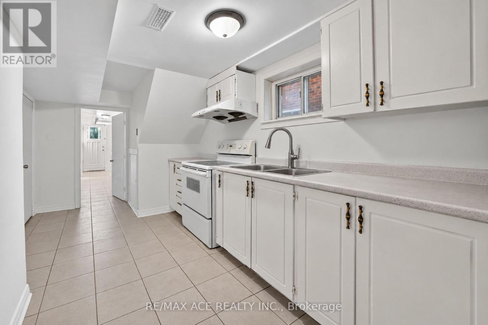 4 Linden Avenue, Toronto, Ontario  M1K 3H5 - Photo 42 - E13826420