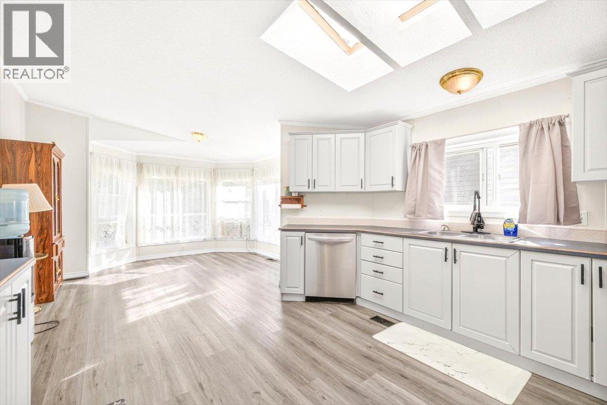 35 Slalom Drive, Fernie, British Columbia  V0B 1M4 - Photo 31 - 10401540