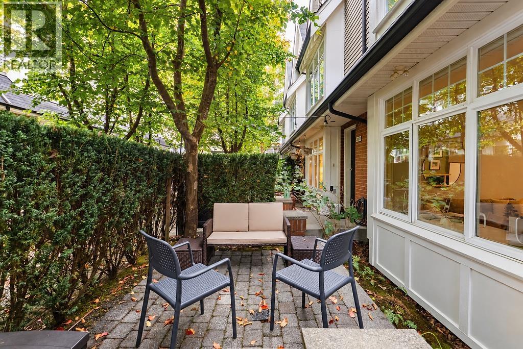 3822 WELWYN STREET, Vancouver, British Columbia