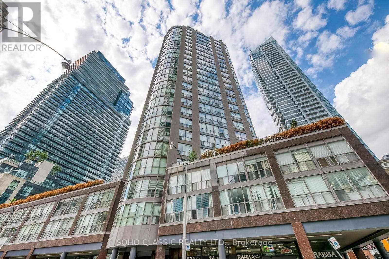 1811 - 24 Wellesley Street W, Toronto, Ontario M4Y 2X6 - Photo 1 - C13833110