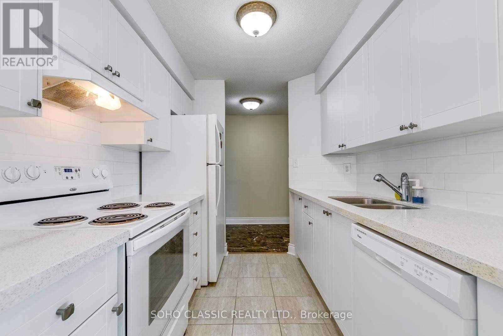 1811 - 24 Wellesley Street W, Toronto, Ontario M4Y 2X6 - Photo 20 - C13833110