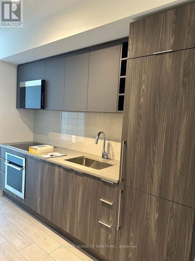 1805 - 2035 Kennedy Road, Toronto, Ontario M1T 3G2 - Photo 2 - E13833138