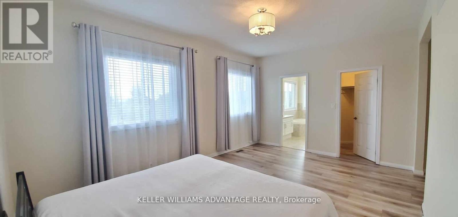 3827 Janice Drive, Mississauga, Ontario  L5M 7Y6 - Photo 11 - W13833122