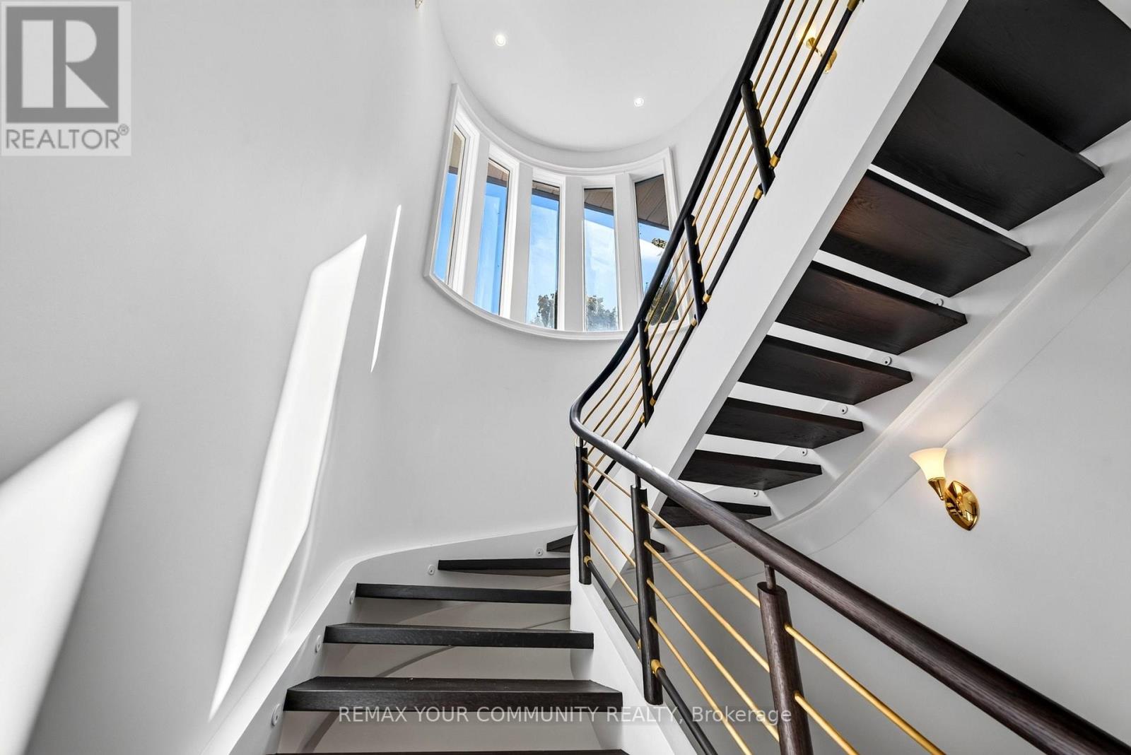 76 Silver Fox Place, Vaughan, Ontario  L6A 1G2 - Photo 17 - N13752768