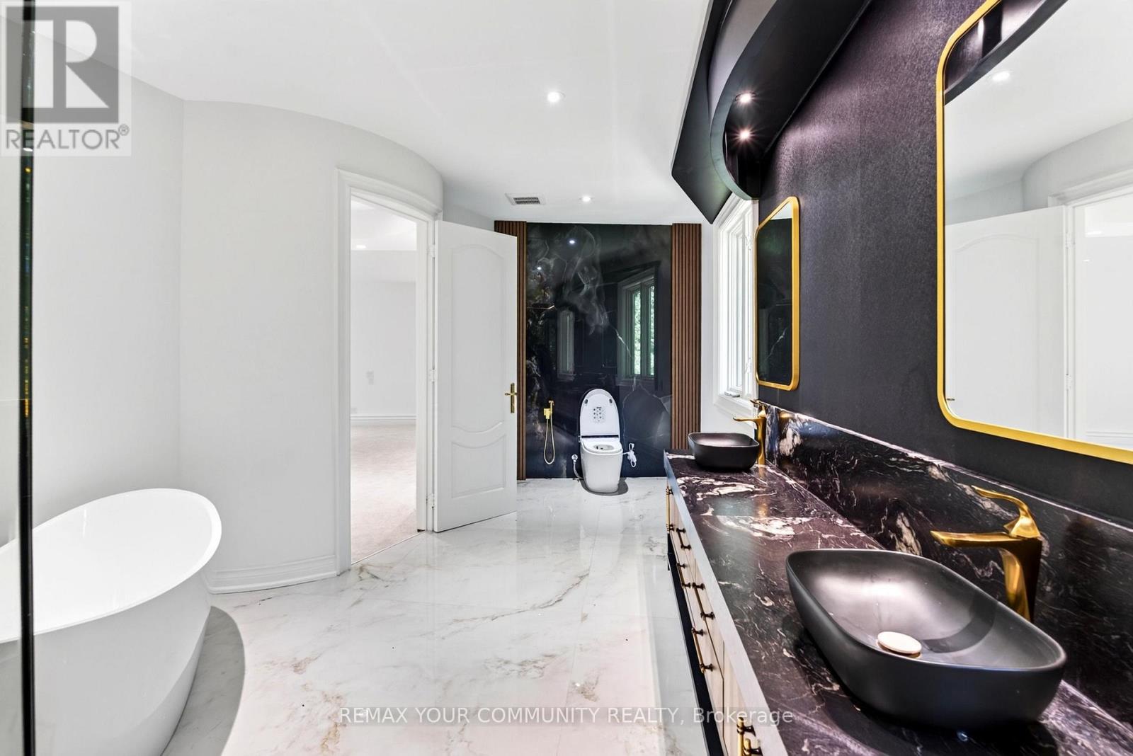 76 Silver Fox Place, Vaughan, Ontario  L6A 1G2 - Photo 24 - N13752768