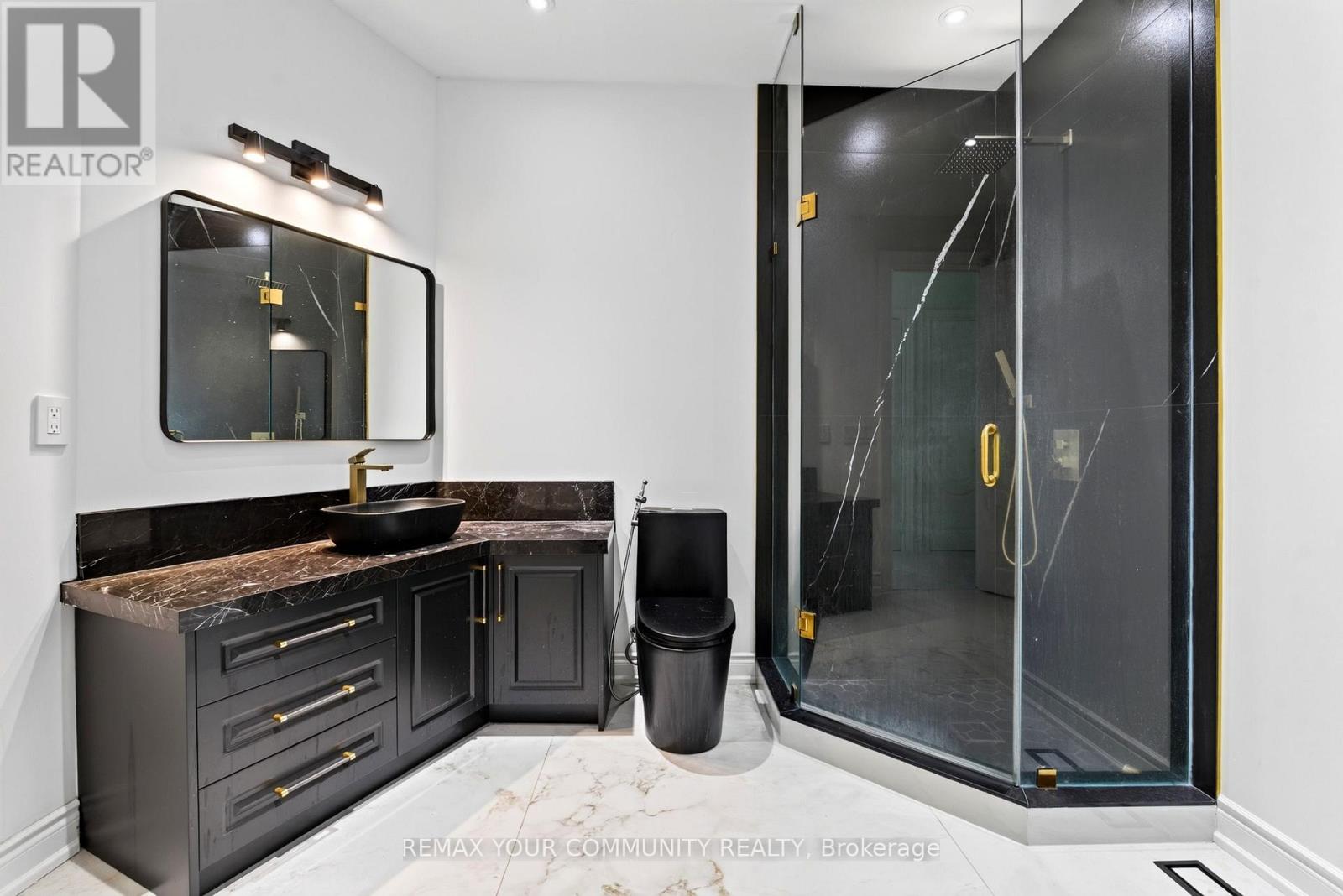 76 Silver Fox Place, Vaughan, Ontario  L6A 1G2 - Photo 31 - N13752768