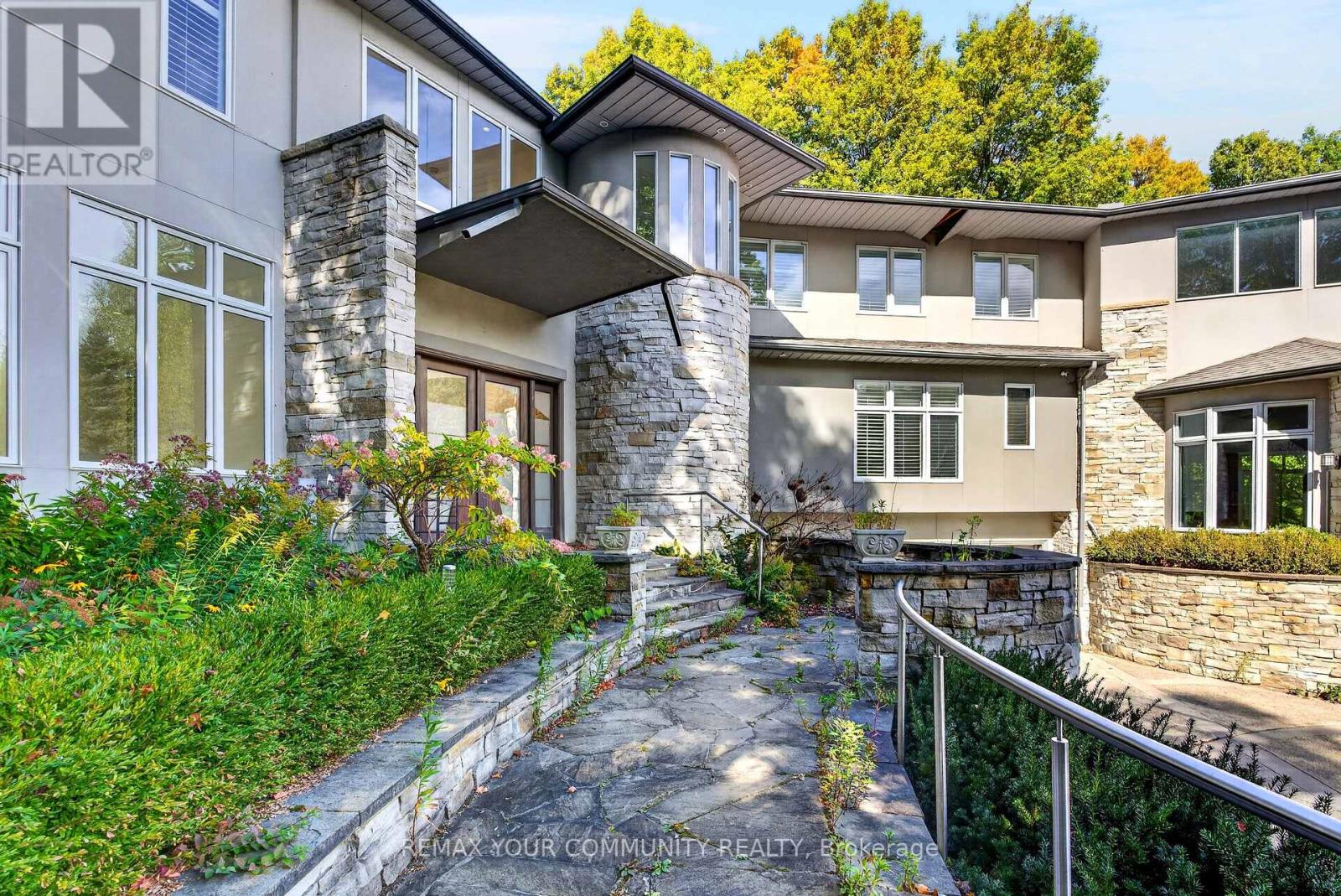 76 Silver Fox Place, Vaughan, Ontario  L6A 1G2 - Photo 45 - N13752768