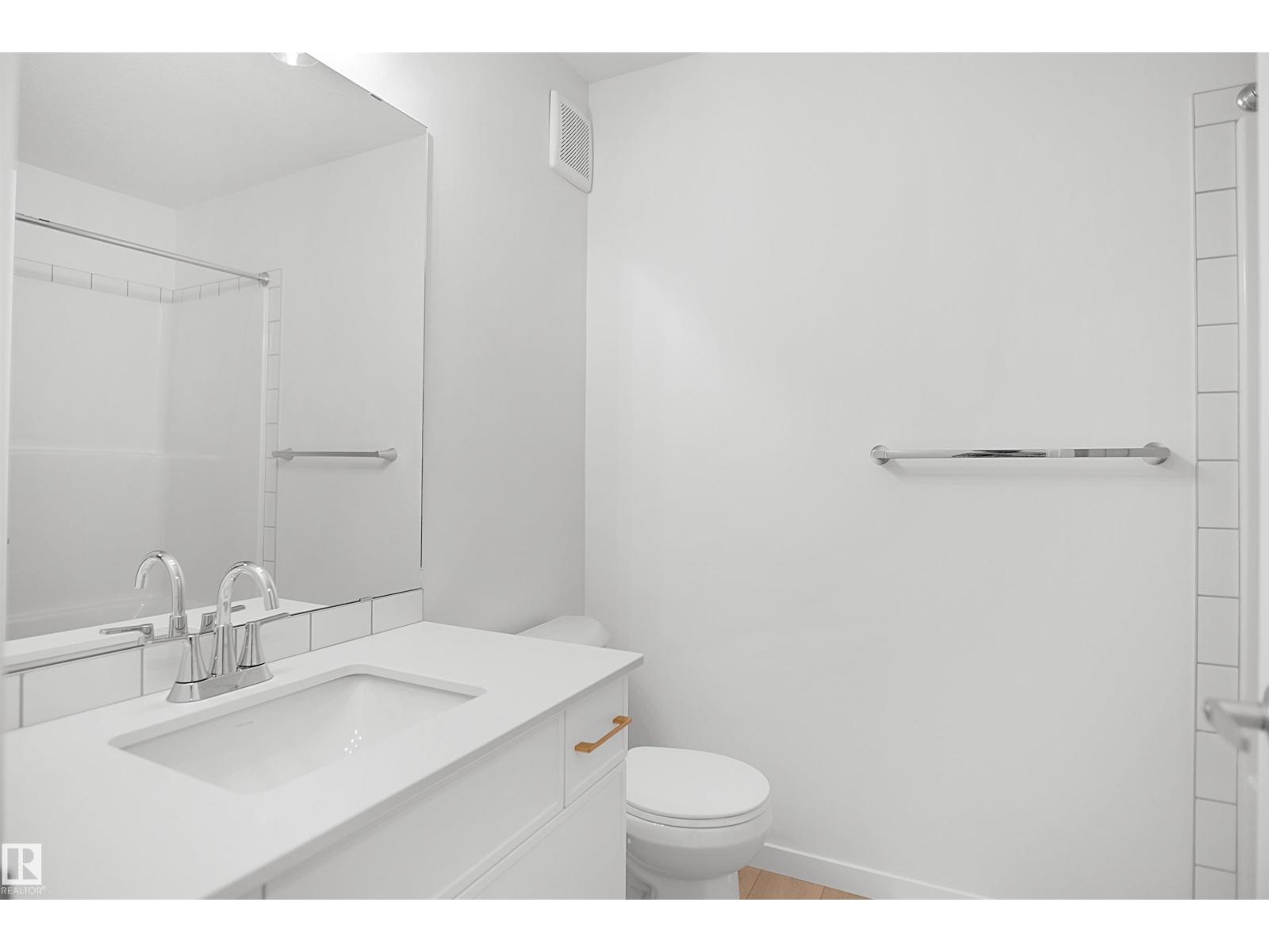 #74 3705 141 ST SW