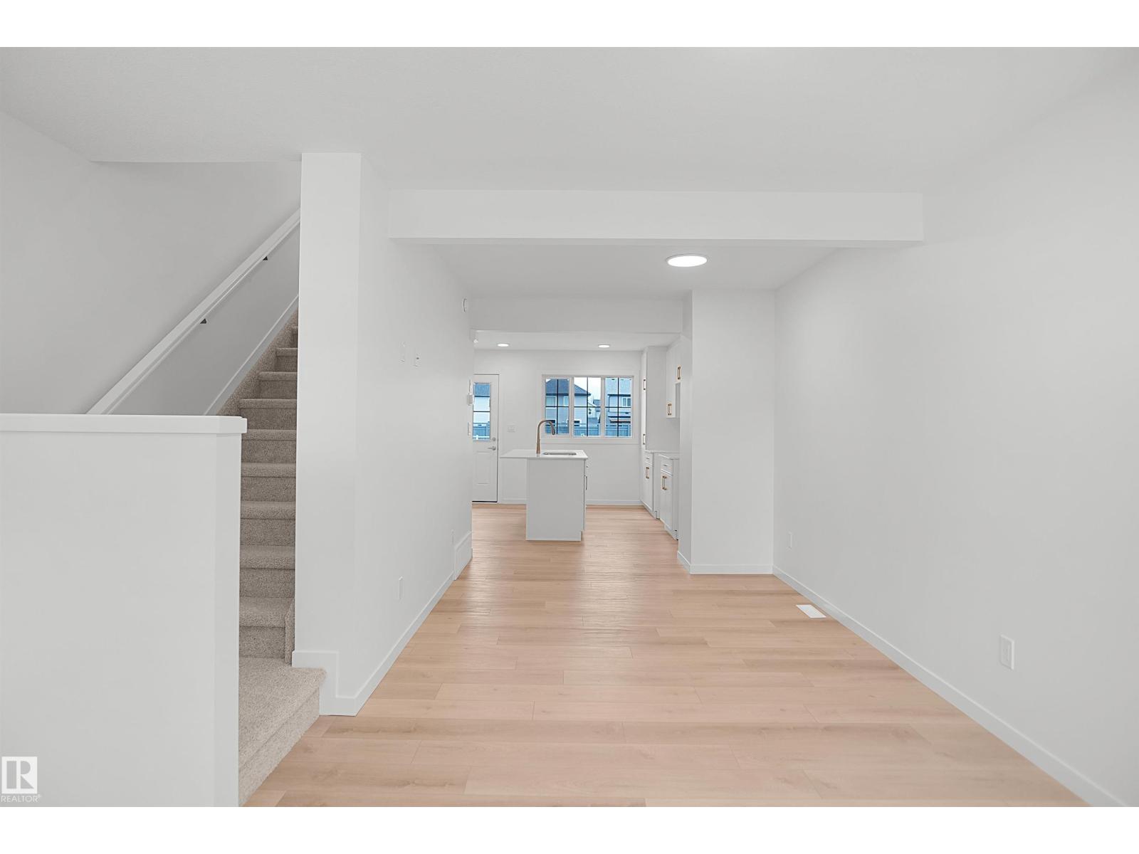 #74 3705 141 ST SW