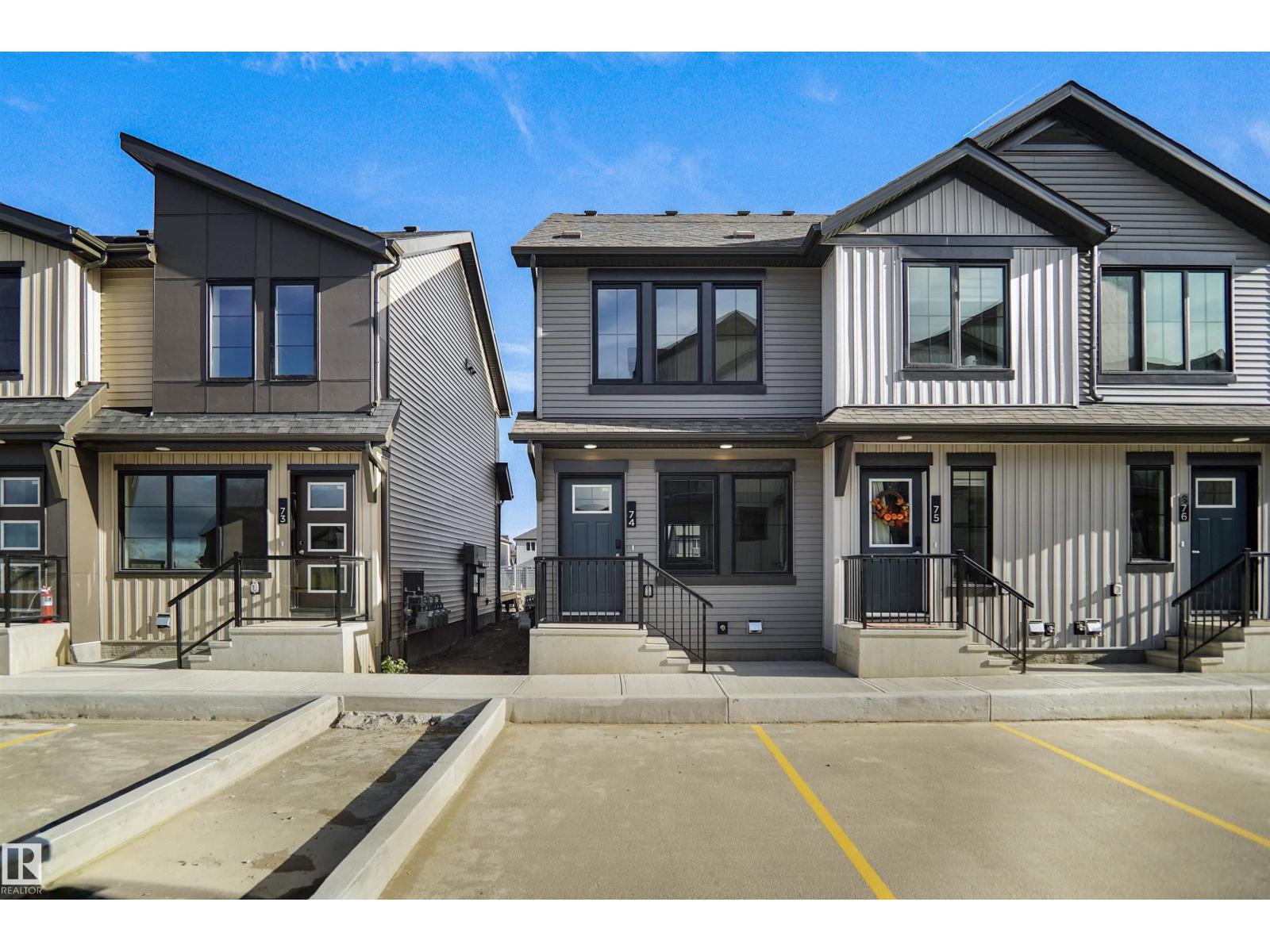 #74 3705 141 ST SW