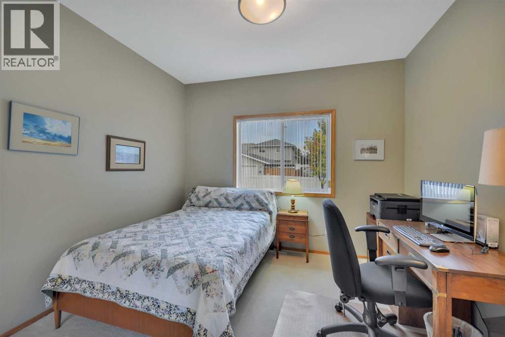30, 939 Ramage Crescent