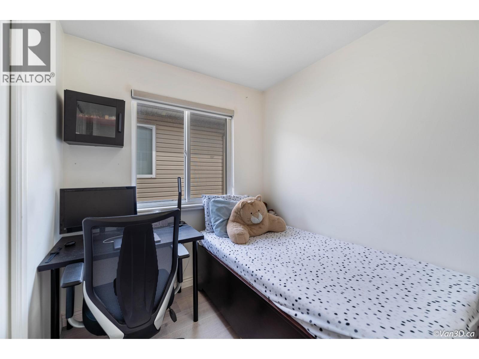 5422 Norfolk Street, Burnaby, British Columbia  V5G 1G2 - Photo 12 - R3169924