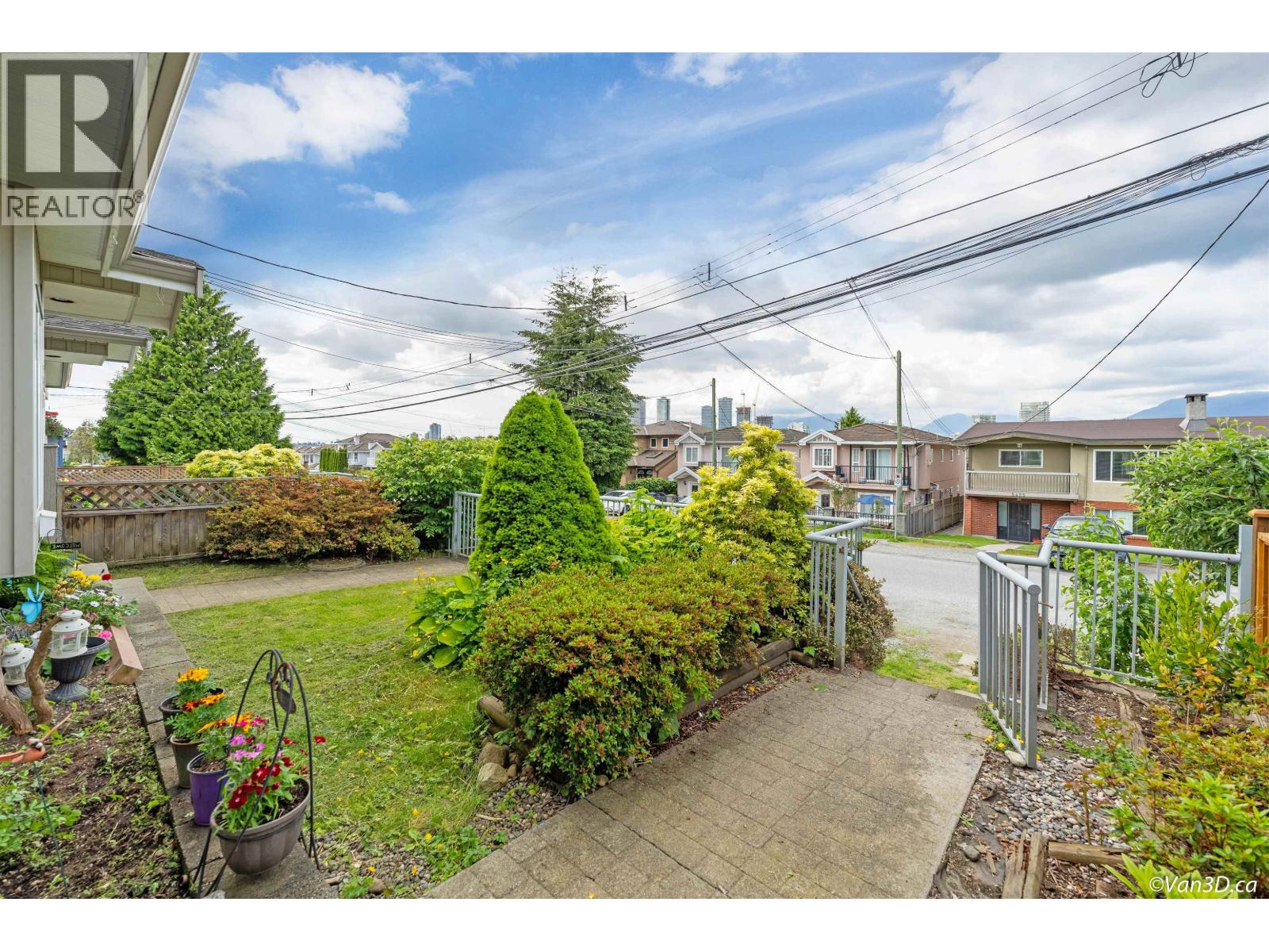 5422 Norfolk Street, Burnaby, British Columbia  V5G 1G2 - Photo 19 - R3169924