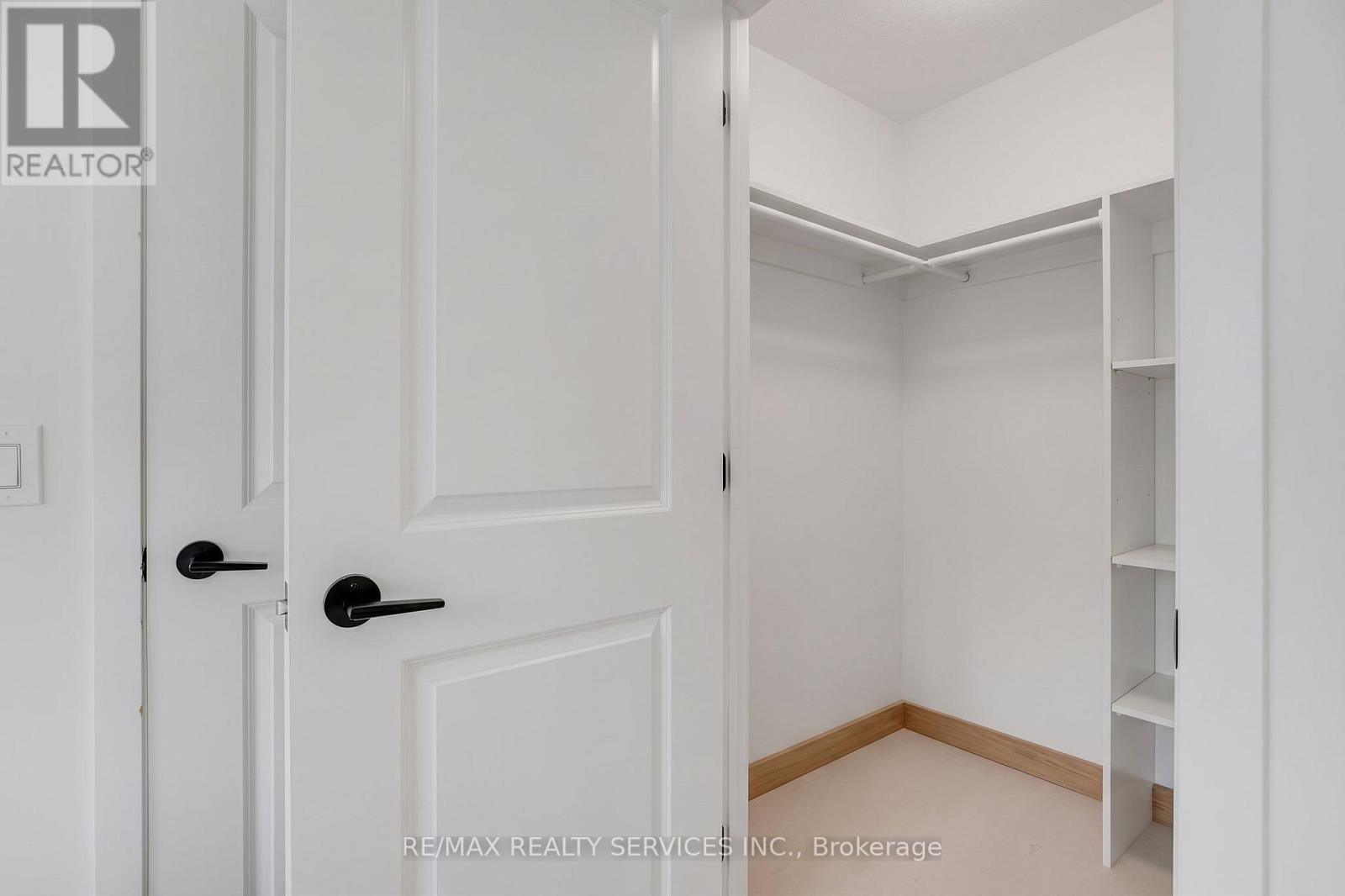 1304 - 345 Wheat Boom Drive, Oakville, Ontario  L6H 7X4 - Photo 16 - W13833140