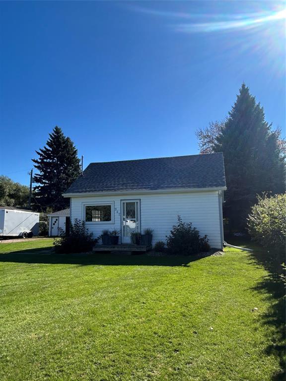 941 Third Avenue, Carberry, Manitoba  R0K 0H0 - Photo 17 - 202624261