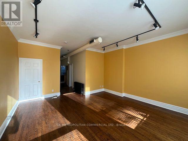 401 Spadina Avenue, Toronto, Ontario  M5T 2G6 - Photo 13 - C13833158