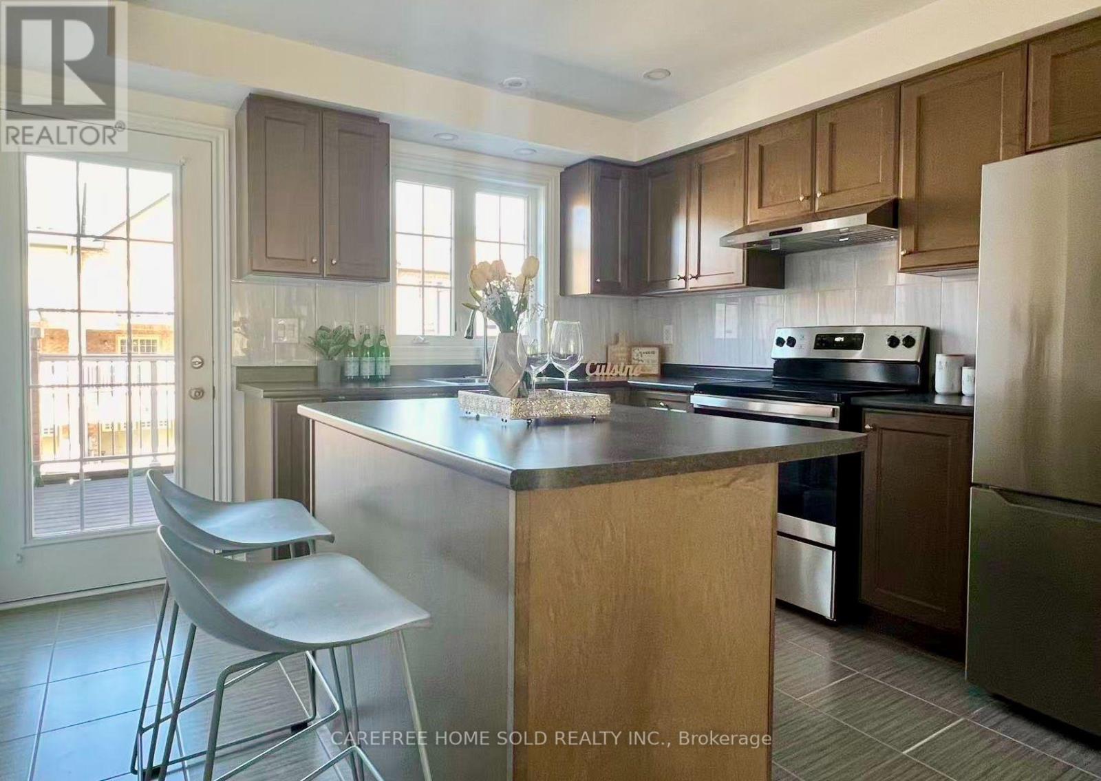 9880 Mccowan Road, Markham, Ontario  L6C 0M7 - Photo 8 - N13833166