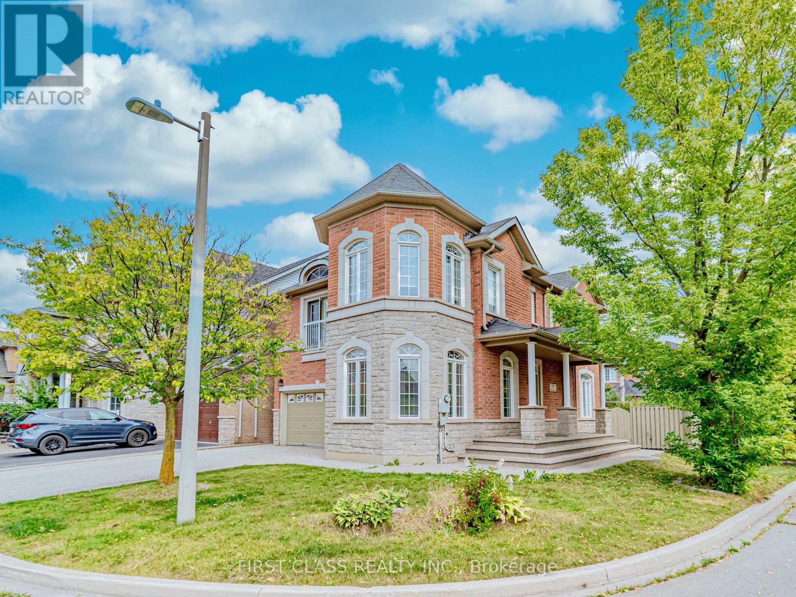 2507 Nichols Drive, Oakville, Ontario  L6H 7A4 - Photo 3 - W13833148