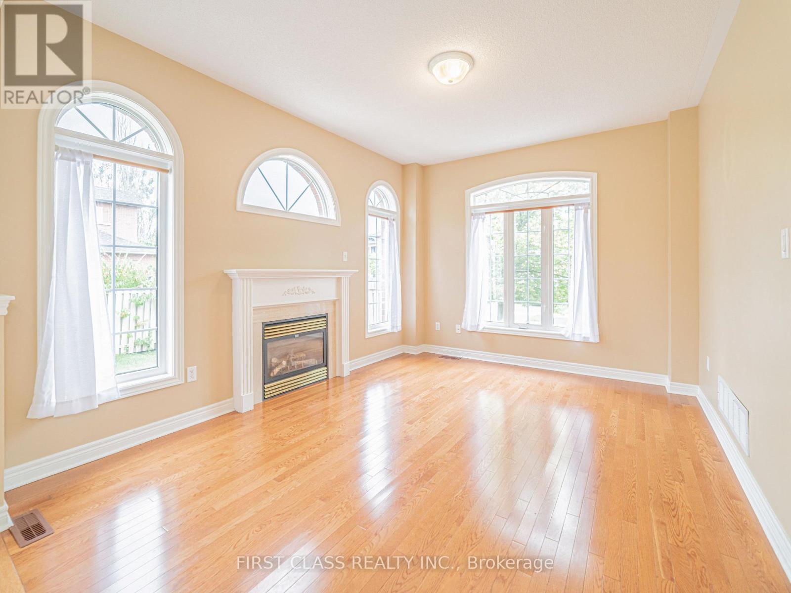 2507 Nichols Drive, Oakville, Ontario  L6H 7A4 - Photo 9 - W13833148