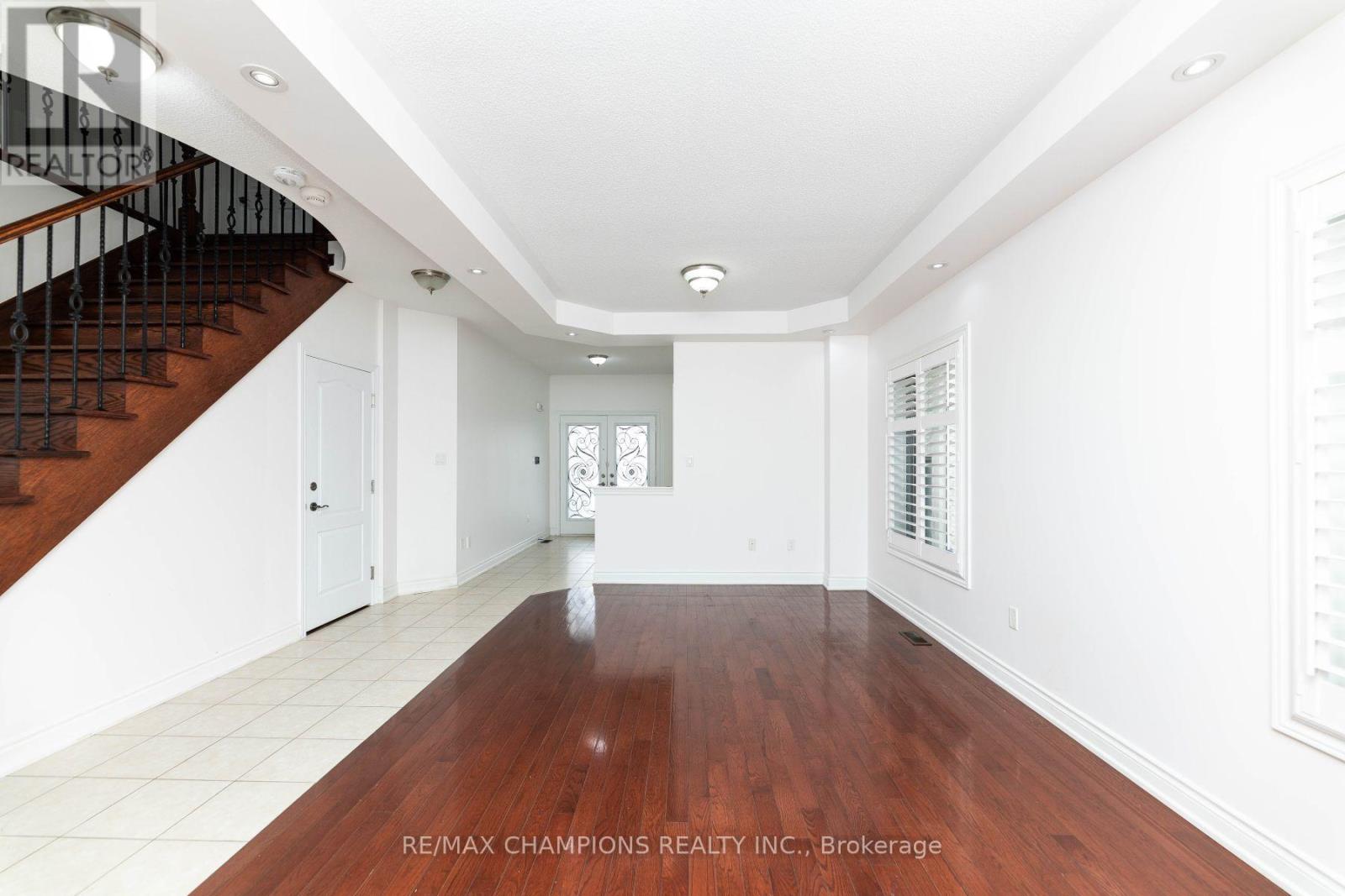 Upper - 89 Bayhampton Drive, Brampton, Ontario  L6P 3A8 - Photo 29 - W13833152