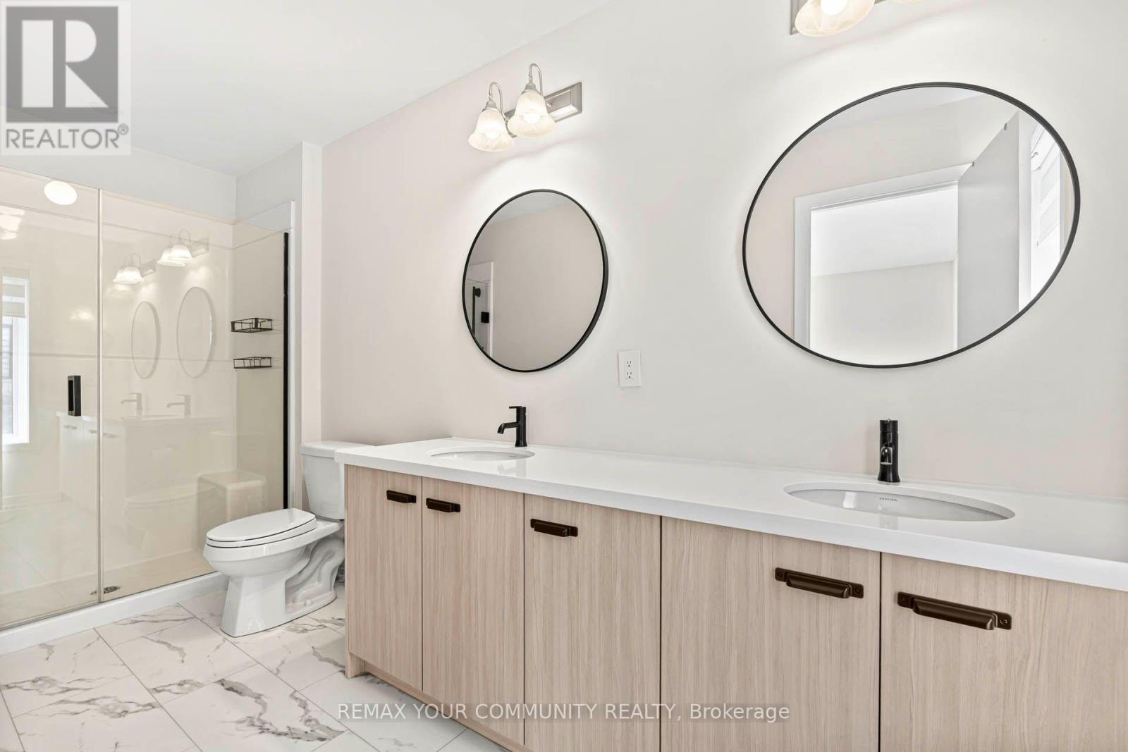 3062 Harasym Trail, Oakville, Ontario  L6M 5R2 - Photo 10 - W13833176