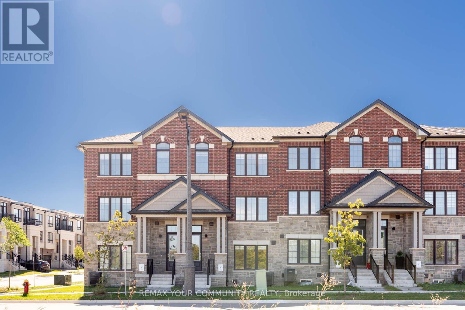 3062 Harasym Trail, Oakville, Ontario  L6M 5R2 - Photo 2 - W13833176