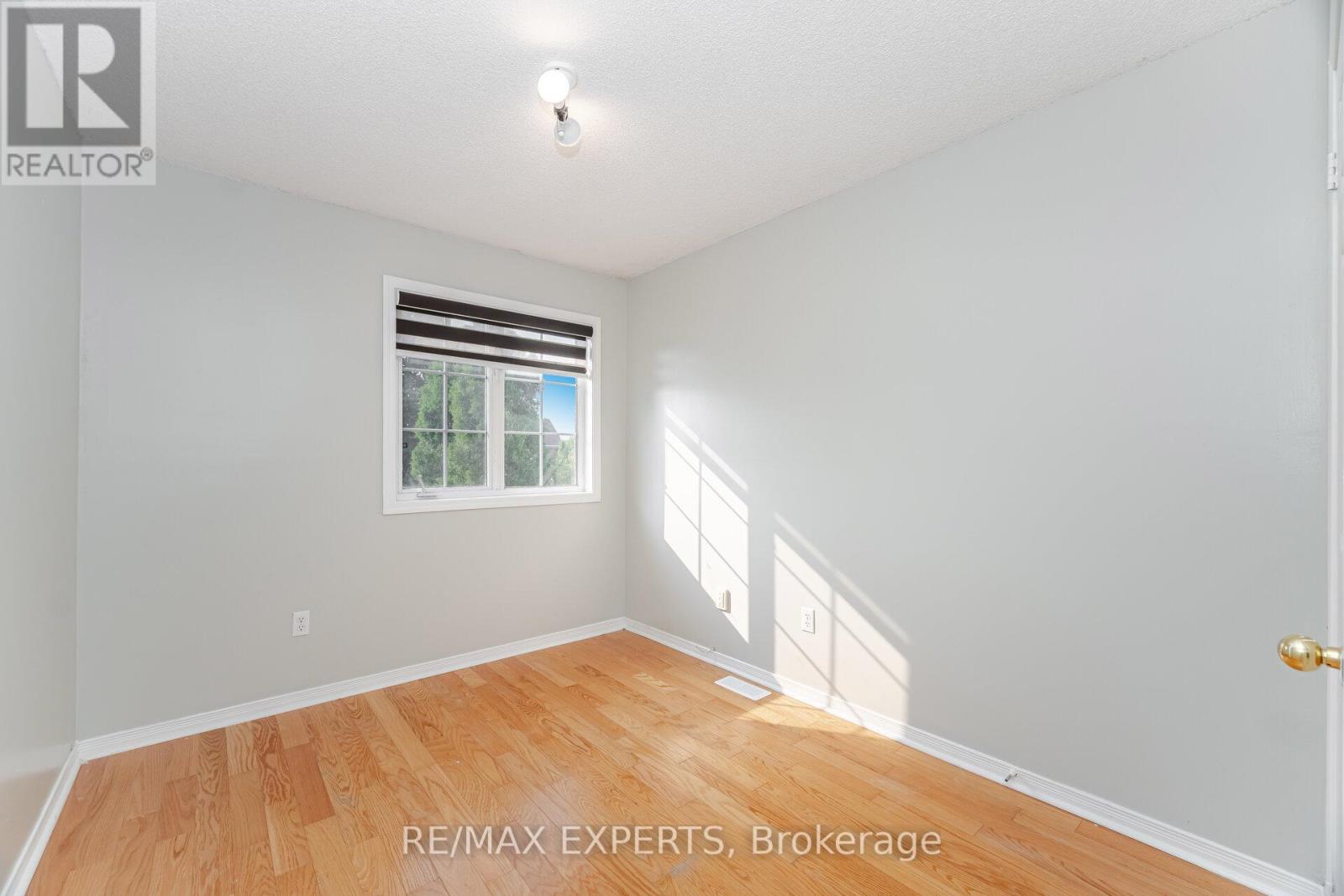 82 Twin Pines Crescent, Brampton, Ontario L7A 1M8 - Photo 17 - W13833184