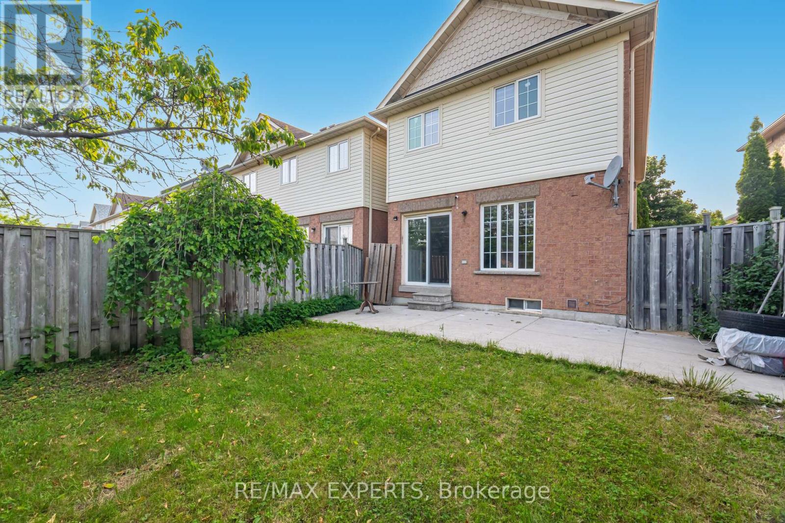 82 Twin Pines Crescent, Brampton, Ontario L7A 1M8 - Photo 19 - W13833184
