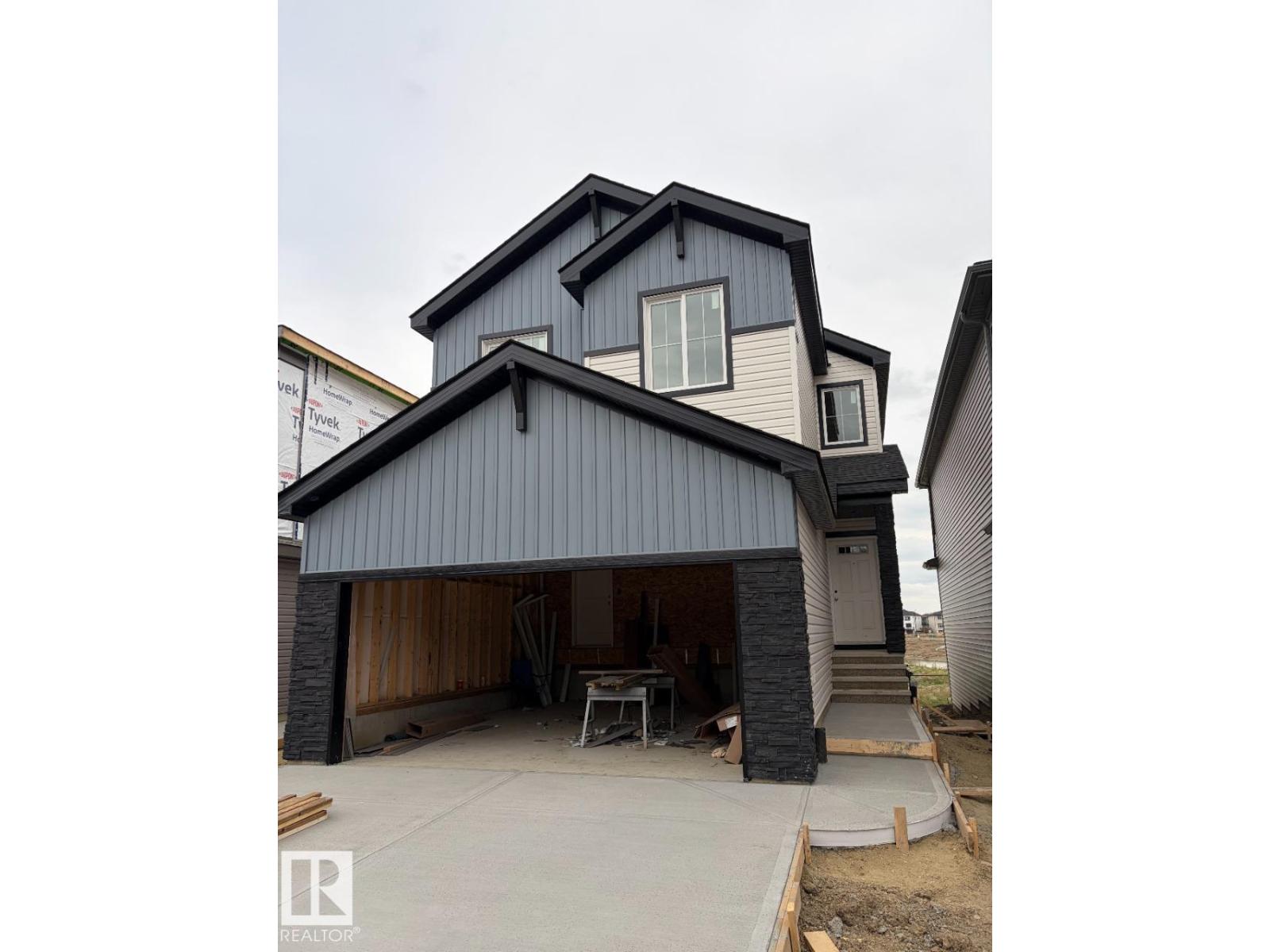 216 Wattle RD
