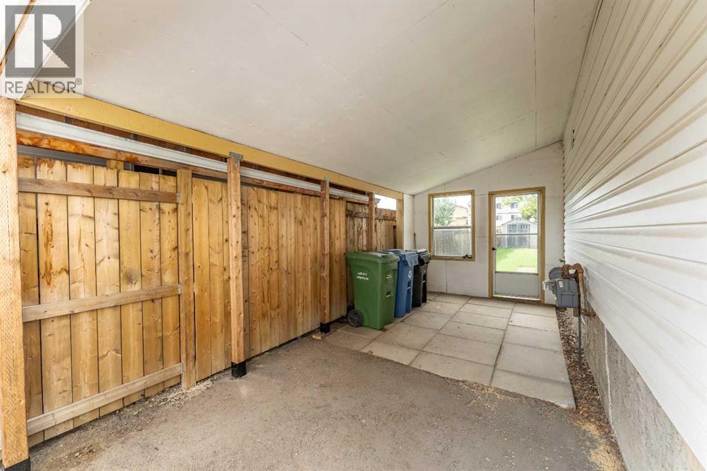 40 Fonda Crescent SE