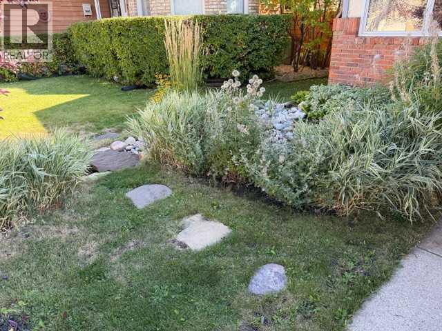 107 Hawkhill Place Nw, Calgary, Alberta  T3G 2V4 - Photo 6 - A2346837