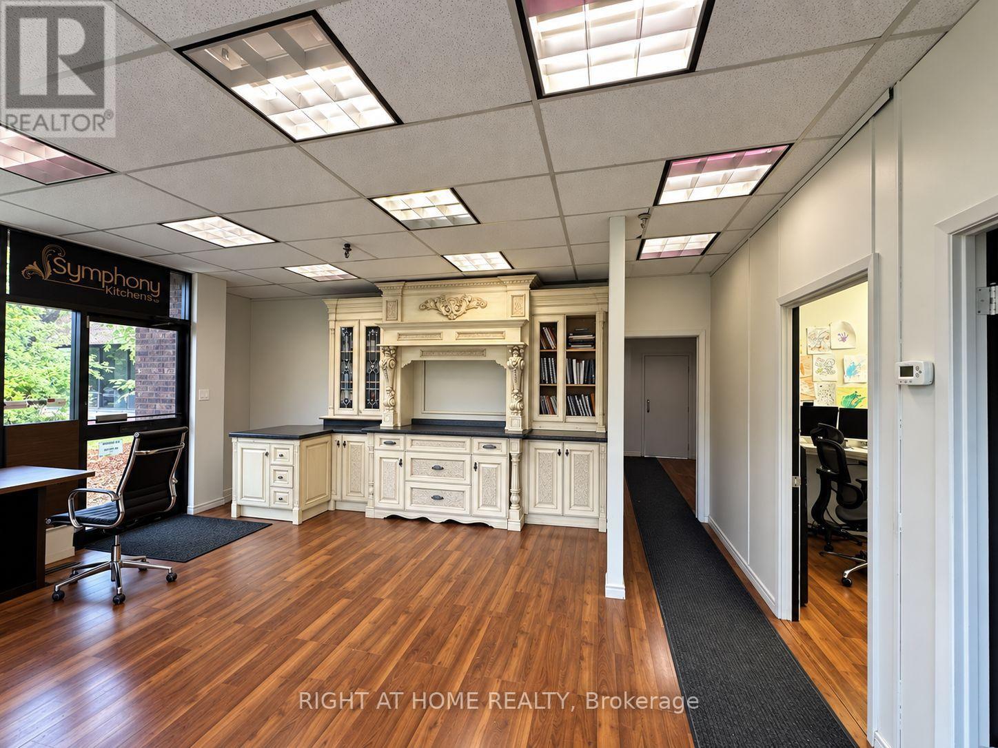 18 - 80 Galaxy Boulevard W, Toronto, Ontario M9W 4Y8 - Photo 12 - W13809510